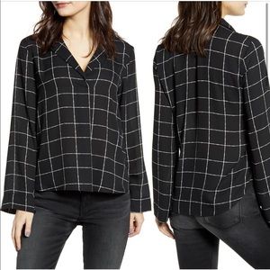 All in Favor Harper Long Sleeve - Black Window Pane Design - small - like new